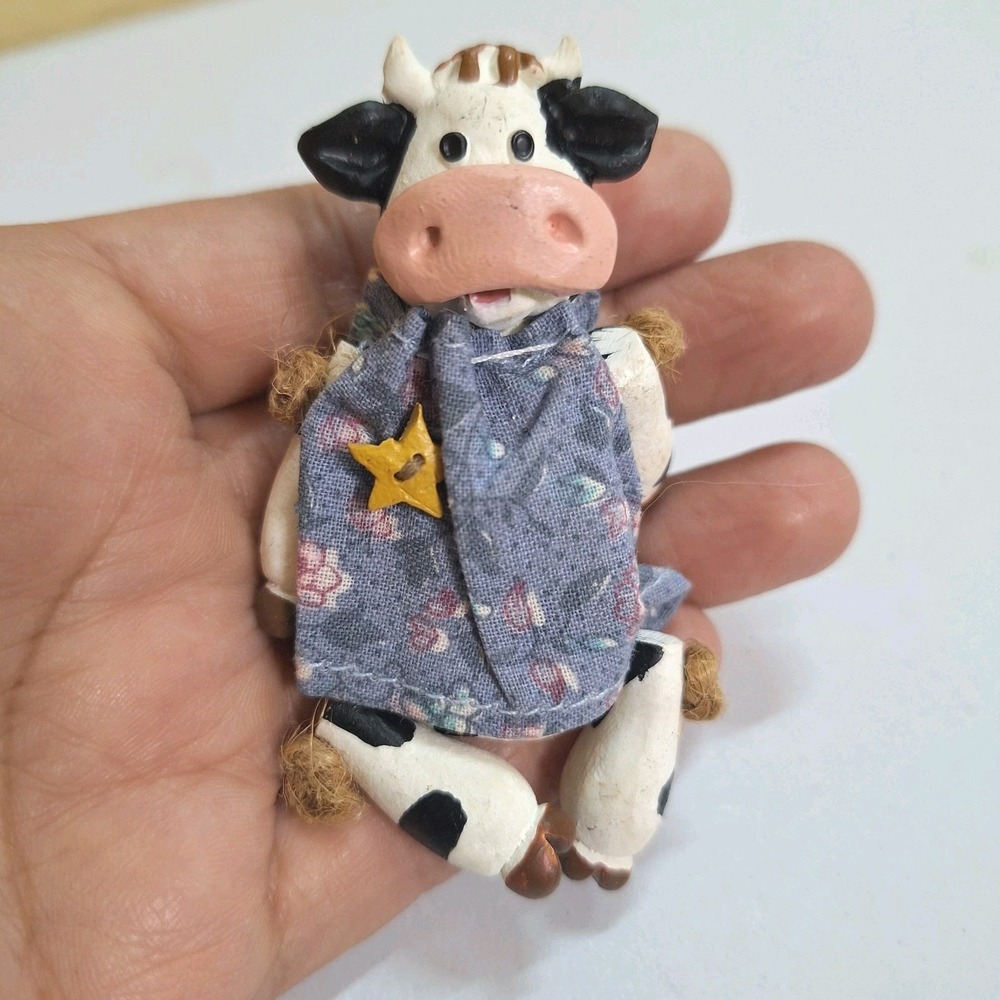 Russ Cow Brooch Pin Movable Legs Farm Animal Miniature Vintage Cute Gift